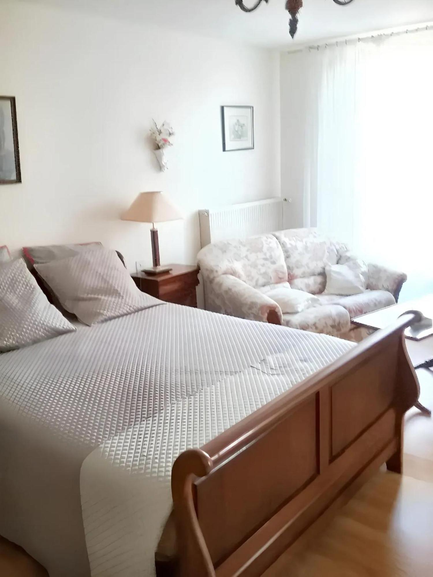 Villa Charmante A Bosset Avec Piscine Partagee エクステリア 写真